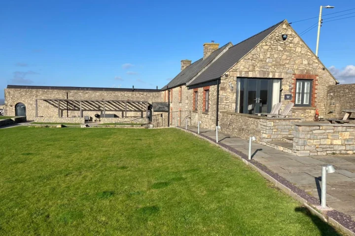 Key Safe Fitting at Leigh’s Locksmiths Bridgend