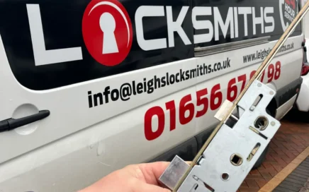 parts fitted door locking and unlocking like new