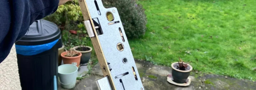 Leigh’s Locksmiths Bridgend Boxing Day door repairs