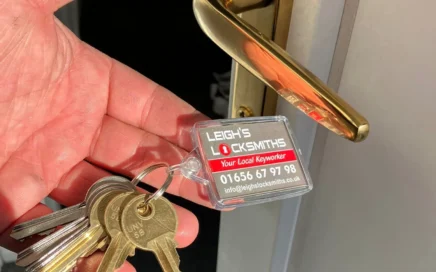 Leigh's Locksmiths install new thumb-turn euro cylinder gold handles