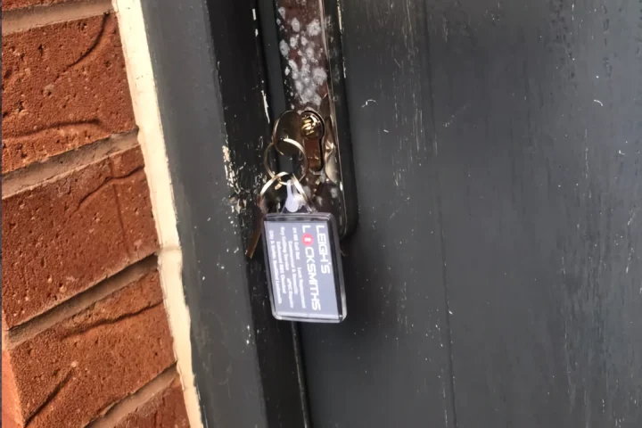 New set of locks for Number 10 by Leigh’s Locksmiths Bridgend
