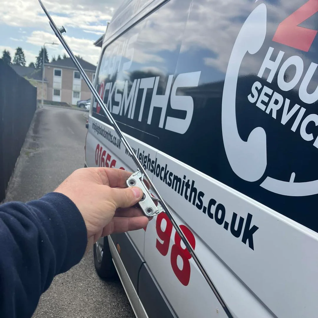 Leigh’s Locksmiths with a Mid Week Landlord Mechanism fix in Pencoed, Bridgend