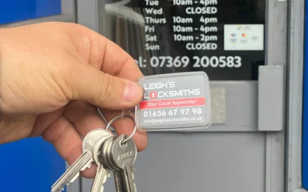 Darren Hatchett Flooring struggling to lock shop door Aberkenfig